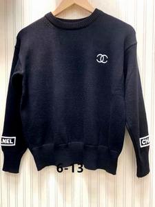 Chanel Women's Sweater 181